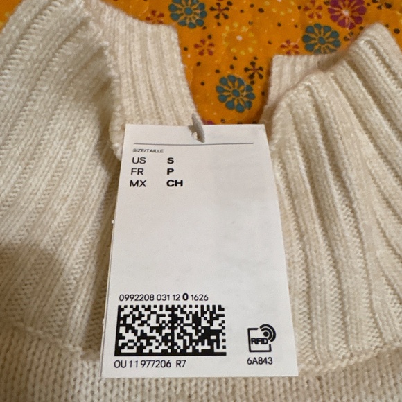 Cozy sweater - Picture 2 of 4